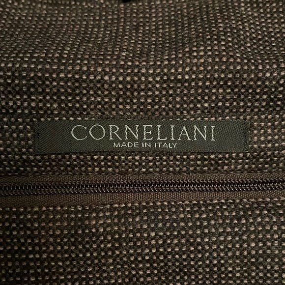Corneliani mens Gorgeous Jacket. Appears to be Brand New. See all Pics - Picture 3 of 17